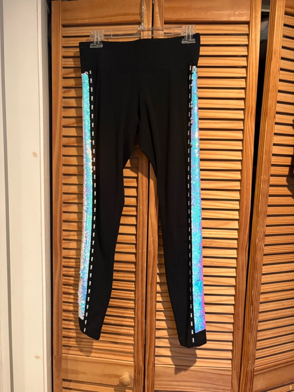 Victoria's Secret PINK Iridescent Mermaid Flip Sequin Bling Leggings Y2K Yoga